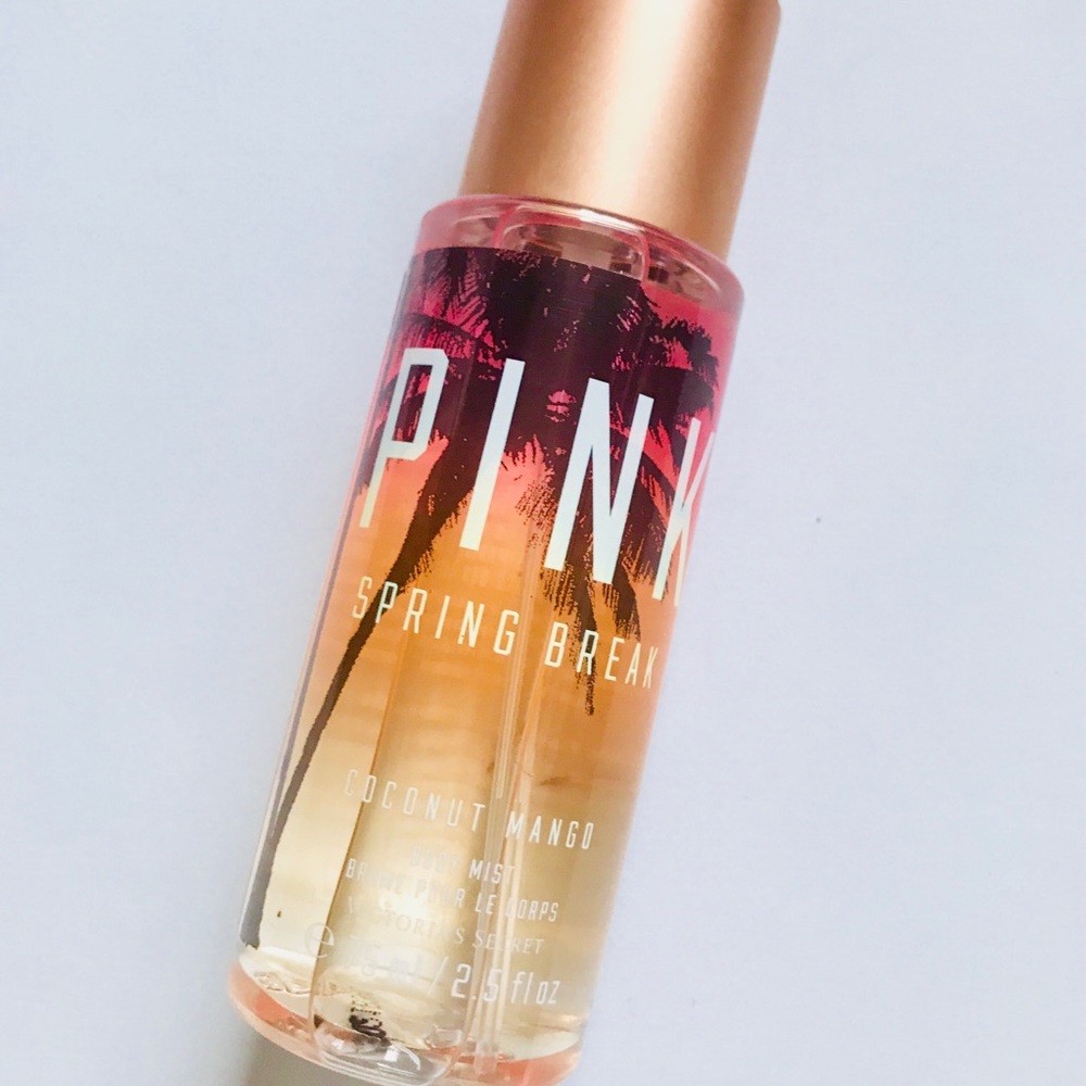 PINK Victoria’s Secret ‘Coconut Mango’ Body Mist